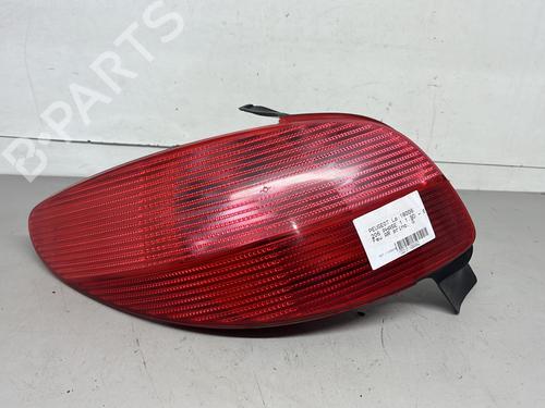 Used Left taillight PEUGEOT 206 Hatchback (2A/C) 1.9 D (69 hp) 29915331