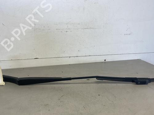 Used Front windshield wiper arm VW POLO V (6R1, 6C1) 1.2 (70 hp) 26423613