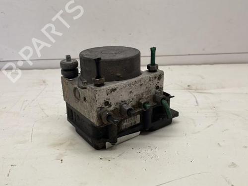 Used ABS pump RENAULT CLIO III (BR0/1, CR0/1) 1.5 dCi (BR17, CR17) (86 hp) 26427257