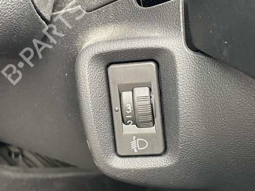 Commande de phare CITROËN C5 III (RD_) 1.6 HDi 110 (RD9HL0, RD9HR8, RD9HRA) (112 hp) 33113903