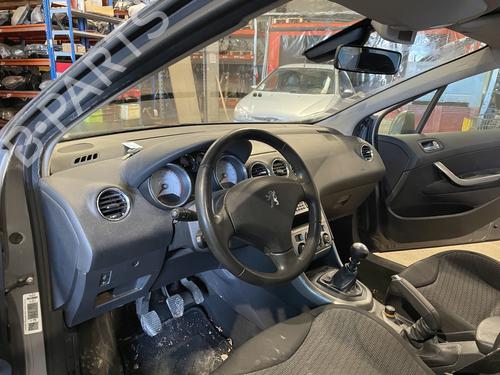 Used Gear lever PEUGEOT 308 SW I (4E_, 4H_) 1.6 HDi (109 hp) 26426010