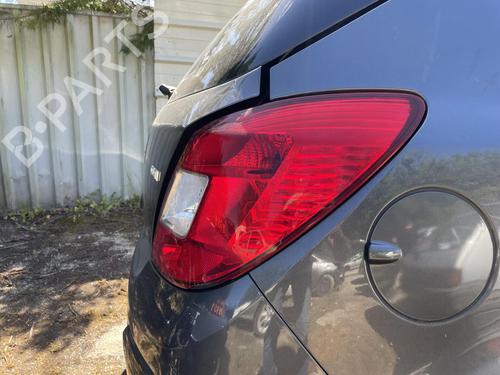 Used Right taillight Right taillight 37277791 37277791