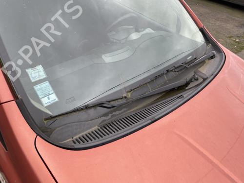 Used Front windshield wiper arm NISSAN NOTE (E11, NE11) 1.6 (110 hp) 31817425