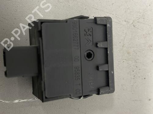 headlight-switch-citroen-c4-cactus-2014-27474612 main image