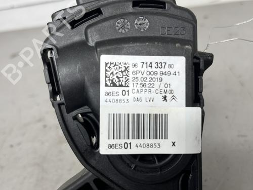 pedal-peugeot-2008-i-cu_-2013-29077859 main image