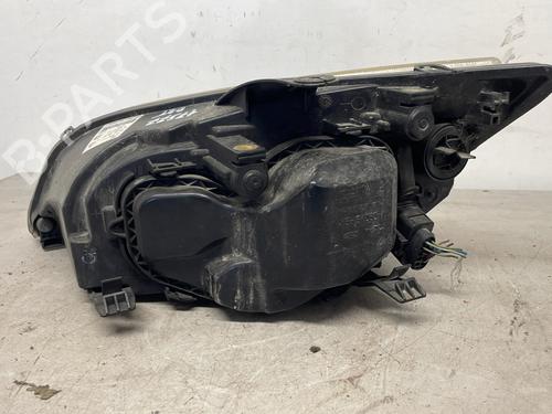 Right headlight FORD FOCUS II Turnier (DA_, FFS, DS) 1.8 TDCi | BP31997953C29