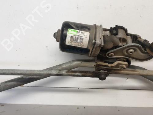Used Front wiper motor RENAULT KANGOO / GRAND KANGOO II (KW0/1_) 1.5 dCi 90 (KW05, KW08, KW0G, KW11) (90 hp) 26416119