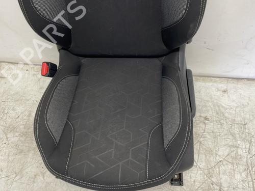 Left front seat PEUGEOT 2008 I (CU_) 1.2 PureTech 82 | BP29077867C15 