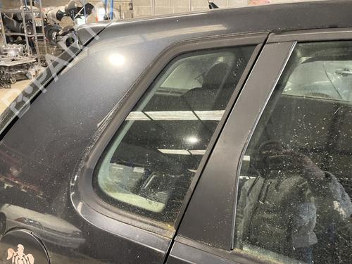 Panel rude bagtil højre Panel rude bagtil højre VW POLO IV (9N_, 9A_) 1.4 TDI (70 hp) 34107199 34107199