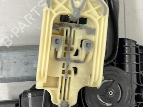 Used Front right window mechanism Front right window mechanism 26419776 26419776