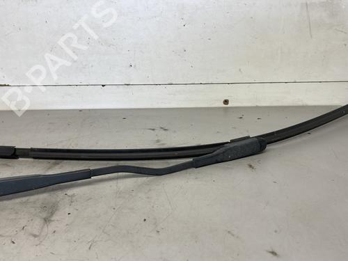 Front windshield wiper arm NISSAN QASHQAI / QASHQAI +2 I (J10, NJ10, JJ10E) 2.0 dCi | BP26425911C143 