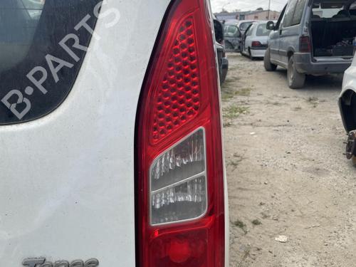 Right taillight PEUGEOT PARTNER Tepee 1.6 HDi 16V | BP38227513C35 - Image 2