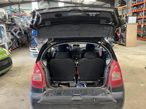 tailgate-lift-support-citroen-c2-jm_-2003-2004-2005-2006-2007-2008-2009-2010-2011-2012-2013-2014-2015-2016-2017-33654225 main image