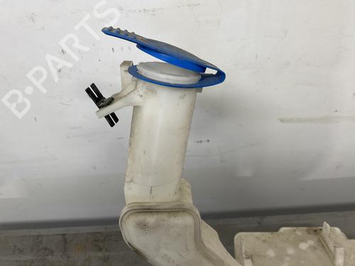 Sprinklertank VW PASSAT B7 Variant (365) 1.6 TDI (105 hp) 31322552