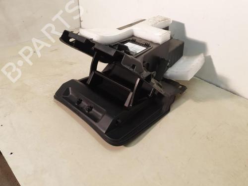 Used Glove box Glove box NISSAN JUKE (F15) 1.2 DIG-T (115 hp) 26422161 26422161