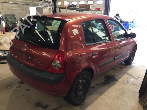 Used Left front steering knuckle Left front steering knuckle RENAULT CLIO II (BB_, CB_) 1.4 16V (B/CB0P, BB13) (98 hp) 29456346 29456346