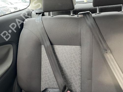 Engache cinturón SEAT IBIZA III (6L1) 1.2 12V (70 hp) 31017557