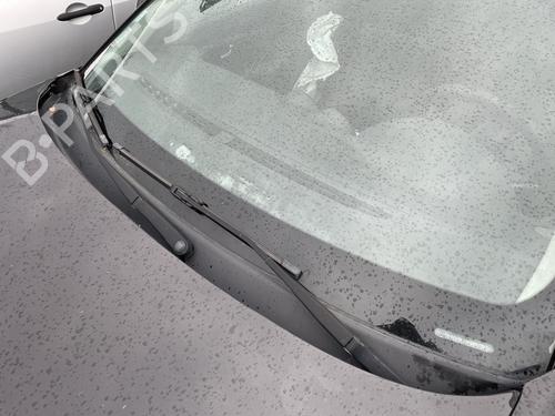 Used Front windshield wiper arm SEAT IBIZA III (6L1) 1.4 16V (75 hp) 30888317