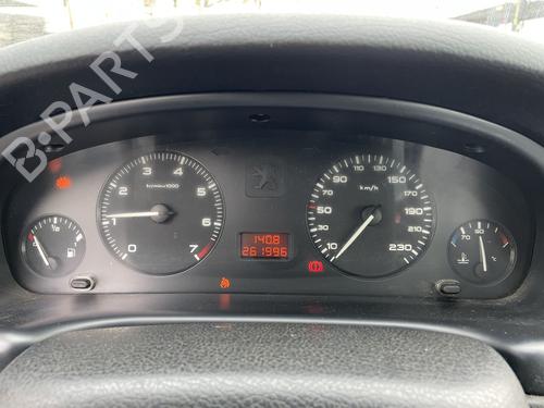 Used Instrument cluster Instrument cluster 33738340 33738340