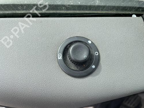 Mando retrovisor Mando retrovisor RENAULT SCÉNIC II (JM0/1_) 1.5 dCi (JM1E, JM16) (106 hp) 35807943 35807943