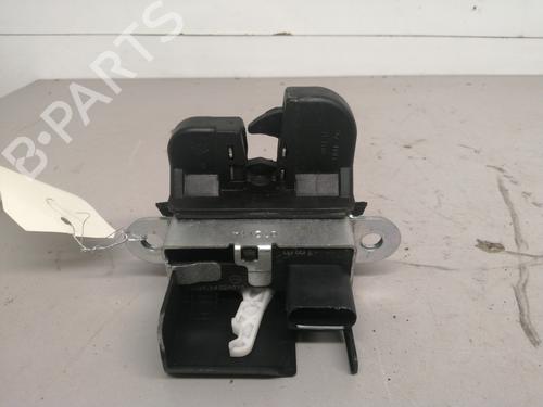 Used Tailgate lock VW GOLF VII (5G1, BQ1, BE1, BE2) 2.0 TDI (150 hp) 26424512