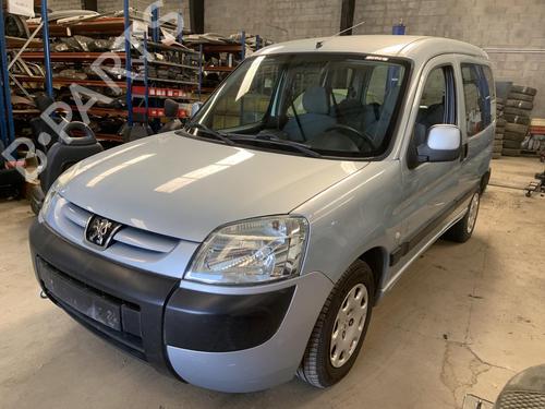Grille PEUGEOT PARTNER Box Body/MPV (5_, G_) 1.9 D | BP26417099C40 