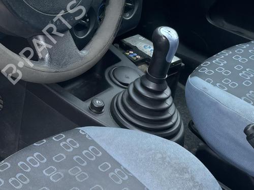 Used Gear lever FORD FIESTA V (JH_, JD_) 1.3 (69 hp) 26458575