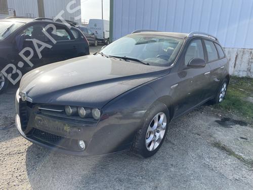 Used Left front driveshaft Left front driveshaft ALFA ROMEO 159 Sportwagon (939_) 1.9 JTDM 8V (939BXE1B) (120 hp) 33475473 33475473