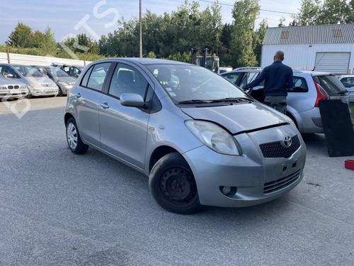 Højre Styrespindel Lejehus TOYOTA YARIS (_P9_) 1.4 D-4D (NLP90_, NLP90R) (90 hp) 26600869