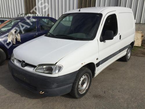 Used Engine control unit (ECU) PEUGEOT PARTNER Box Body/MPV (5_, G_) 1.9 D (69 hp) 29567271