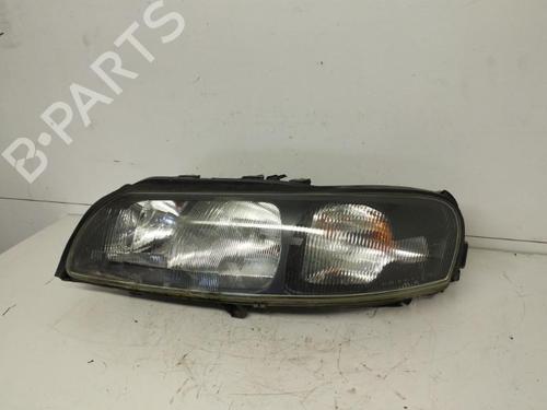 Left headlight VOLVO XC70 I Cross Country (295) D5 XC AWD | BP26421875C28 