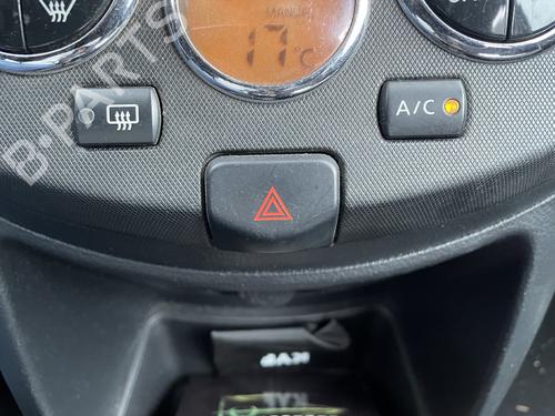 Used Warning switch Warning switch NISSAN NOTE (E11, NE11) 1.6 (110 hp) 31824361 31824361