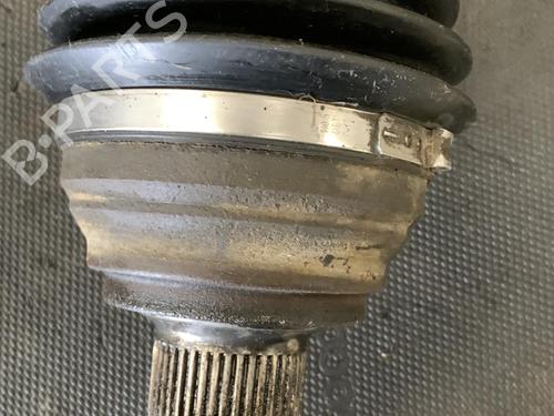 Used Left front driveshaft Left front driveshaft AUDI A4 B8 Avant (8K5) 2.7 TDI (190 hp) 26417153 26417153