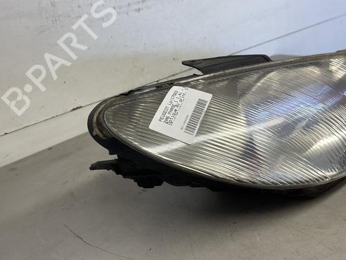 Højre forlygte PEUGEOT 206 Hatchback (2A/C) 1.4 i | BP26415567C29 
