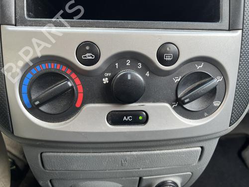 Used Climate control Climate control CHEVROLET AVEO / KALOS Hatchback (T200) [2003-2008] 33715306 33715306