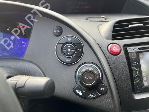 Used Climate control Climate control HONDA CIVIC VIII Hatchback (FN, FK) 2.2 CTDi (FK3) (140 hp) 36684173 36684173