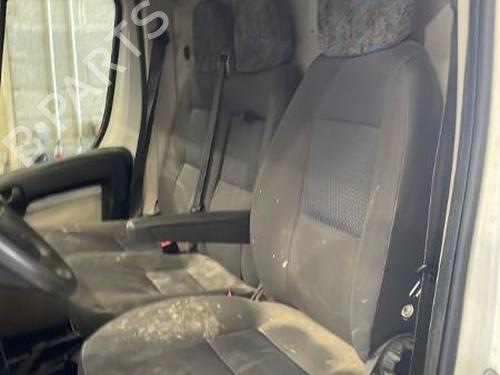 Høyre foran lås CITROËN JUMPER II Van 2.2 HDi 130 | BP26427408C97