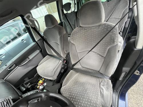 BP30698864C16 main image