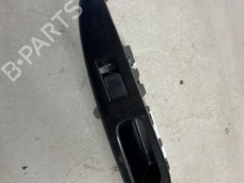 Used Right rear window switch Right rear window switch 33945829 33945829