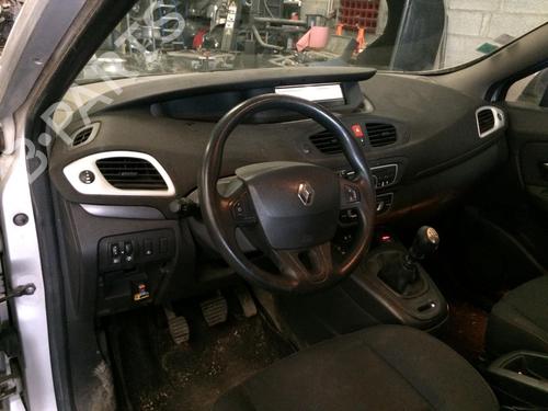 Used Dashboard RENAULT GRAND SCÉNIC III (JZ0/1_) 1.9 dCi (JZ0J, JZ0N, JZ1K, JZ1S) (131 hp) 26411773