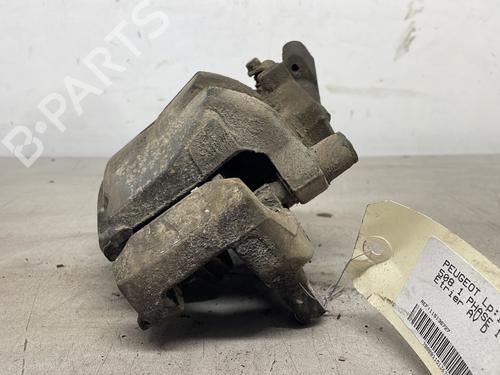 Used Right front brake caliper Right front brake caliper PEUGEOT 508 I (8D_) 2.2 HDi (204 hp) 30148749 30148749