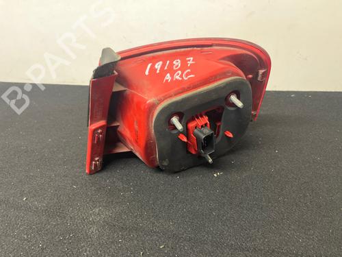 Left taillight VW PASSAT B6 (3C2) 1.9 TDI | BP40017088C34 - Image 2