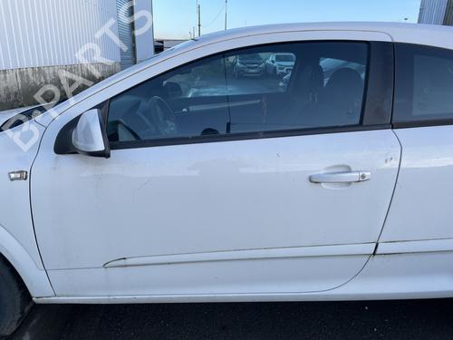 Used Front left lock OPEL ASTRA H GTC (A04) 1.7 CDTI (L08) (125 hp) 32083757