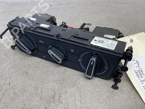 Used Climate control Climate control SEAT IBIZA V (KJ1, KJG) 1.0 (75 hp) 33206318 33206318