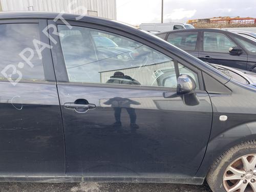 Used Front right lock TOYOTA COROLLA Verso (ZER_, ZZE12_, R1_) 2.2 D-4D (AUR10_, AUR10R) (136 hp) 31981803