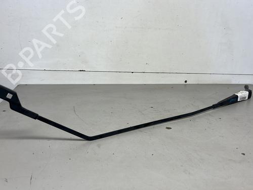 Used Front windshield wiper arm RENAULT ZOE (BFM_) ZOE (88 hp) 28815941