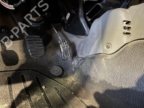 pedal-renault-kangoo-express-fc01_-1997-31904252 main image