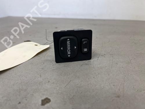 Used Mirror switch Mirror switch TOYOTA URBAN CRUISER (_P1_) 1.33 (NSP110_, NSP110R) (99 hp) 33945822 33945822