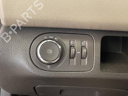 Used Headlight switch OPEL MERIVA B MPV (S10) 1.4 (75) (120 hp) 26425906