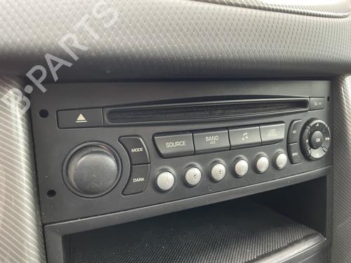 Used Radio Radio PEUGEOT 207 (WA_, WC_) 1.6 HDi (90 hp) 33204375 33204375